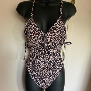 Leopard Print woman’s Swimsuit